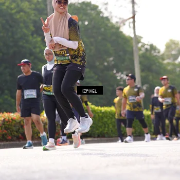 Runner Photo 6596244