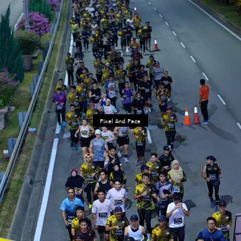Runner Photo 6596284