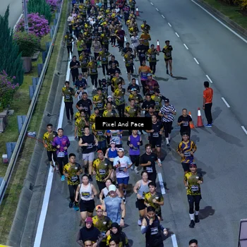Runner Photo 6596290