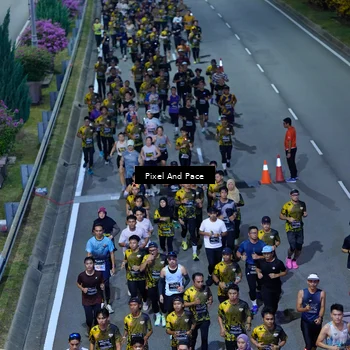 Runner Photo 6596341