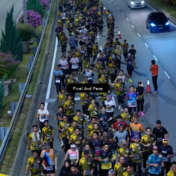 Runner Photo 6596350