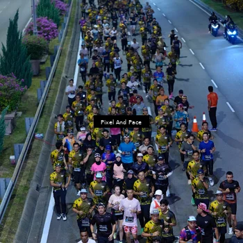 Runner Photo 6596376