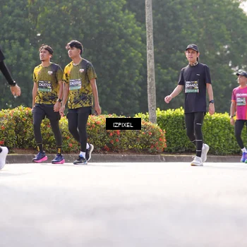 Runner Photo 6596379