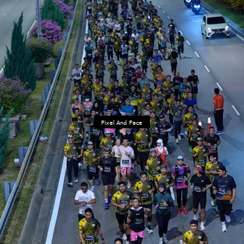 Runner Photo 6596390