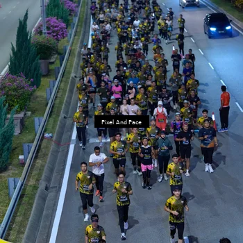 Runner Photo 6596412