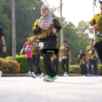Runner Photo 6596425