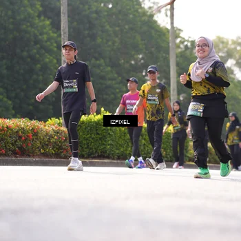 Runner Photo 6596438
