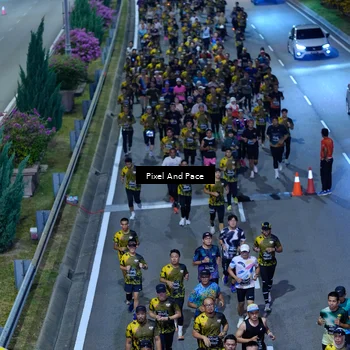 Runner Photo 6596444
