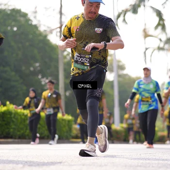 Runner Photo 6596454