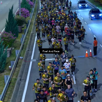 Runner Photo 6596459