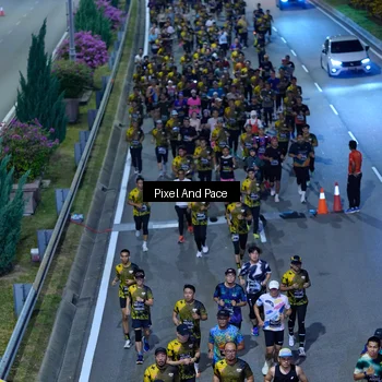 Runner Photo 6596474