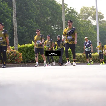 Runner Photo 6596595