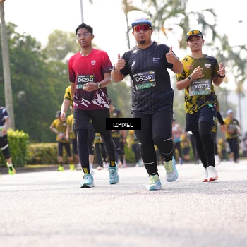 Runner Photo 6596640