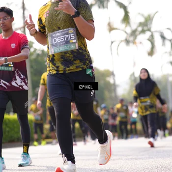 Runner Photo 6596671
