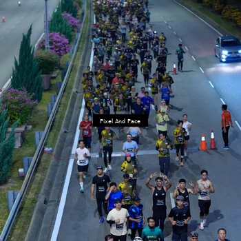 Runner Photo 6596680