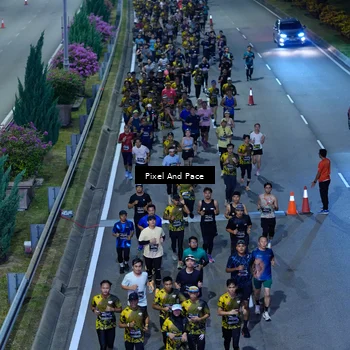 Runner Photo 6596691
