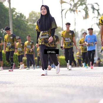 Runner Photo 6596705