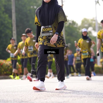 Runner Photo 6596713