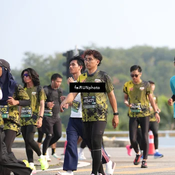 Runner Photo 6596717