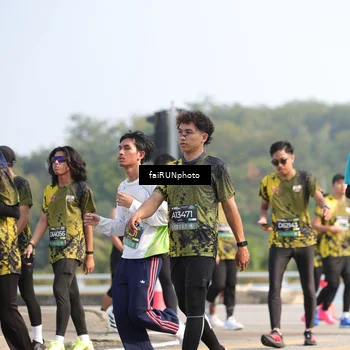 Runner Photo 6596722