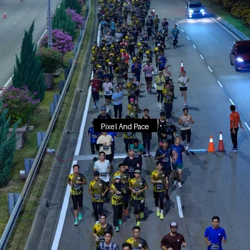 Runner Photo 6596733