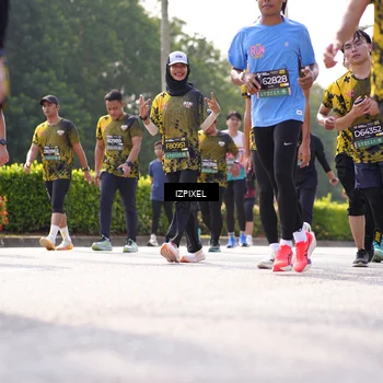 Runner Photo 6596742