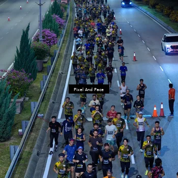 Runner Photo 6596832