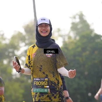 Runner Photo 6596889