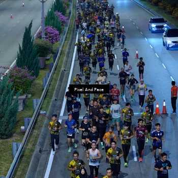 Runner Photo 6596930