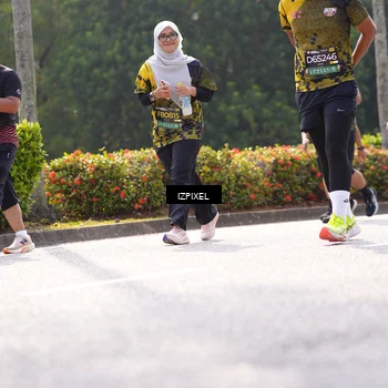 Runner Photo 6596941