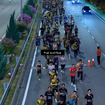 Runner Photo 6596944