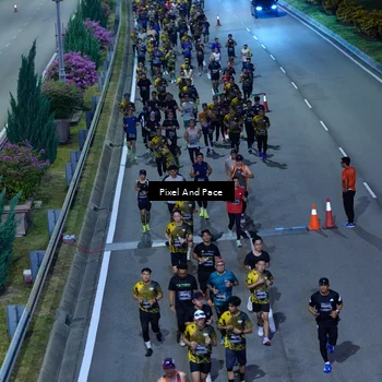 Runner Photo 6596955