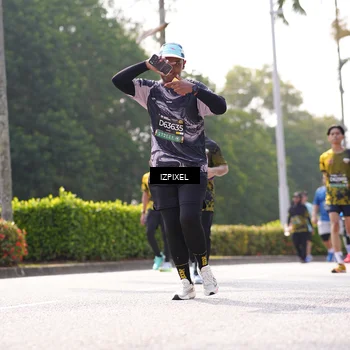 Runner Photo 6597057