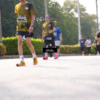 Runner Photo 6597101