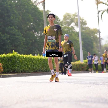 Runner Photo 6597124