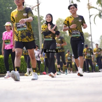 Runner Photo 6597199