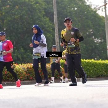Runner Photo 6597325