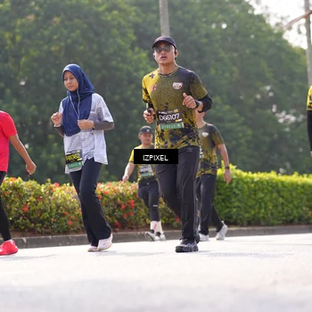 Runner Photo 6597330