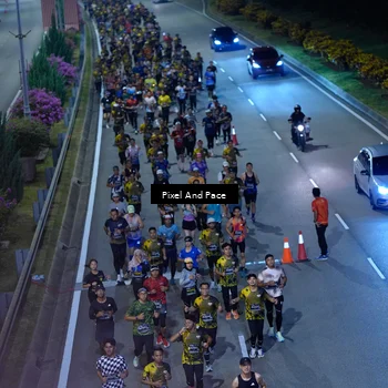 Runner Photo 6597362