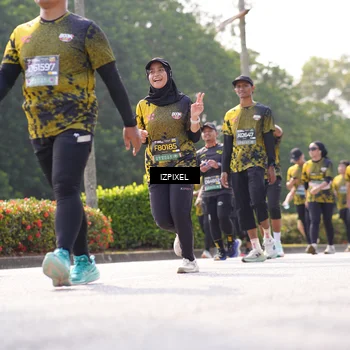 Runner Photo 6597389