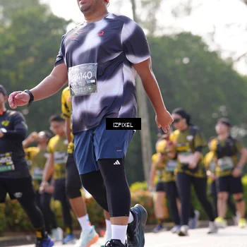 Runner Photo 6597449