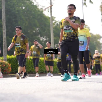 Runner Photo 6597564