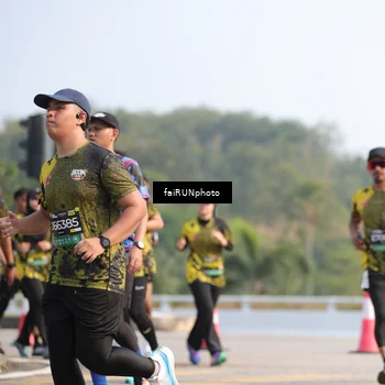 Runner Photo 6597665