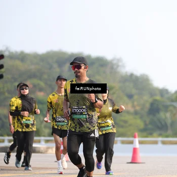 Runner Photo 6597687