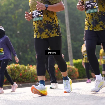 Runner Photo 6597690