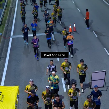 Runner Photo 6597876
