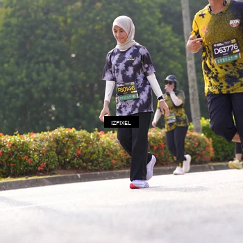 Runner Photo 6597891