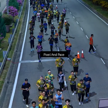 Runner Photo 6597899