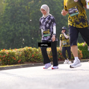 Runner Photo 6597905