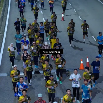 Runner Photo 6598005